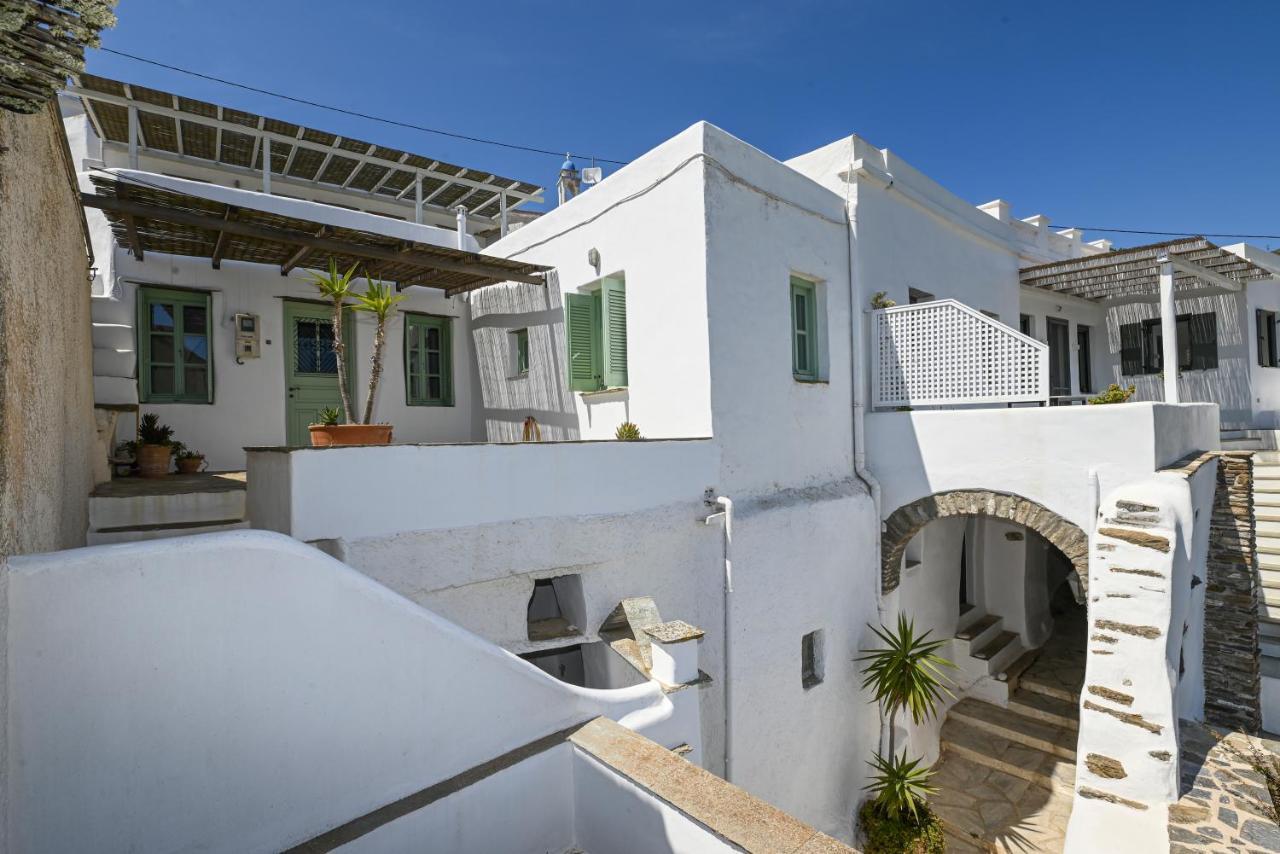 Villa Hill-Ton Arnados Exterior photo